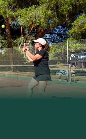 PARTIE DE TENNIS ENDIABLEE