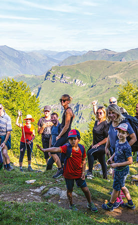 la famille en randonnée