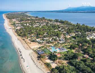 Borgo,  Pineto 