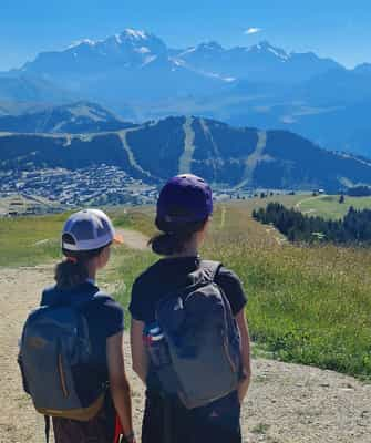 kids watching a the mountain