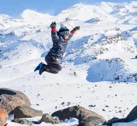 17 destinations neige au pied des pistes à découvrir cet hiver !