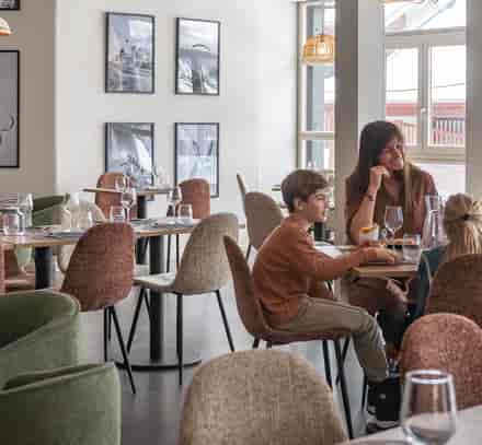DEAL_1030_INH25_Restaurant_6.jpg