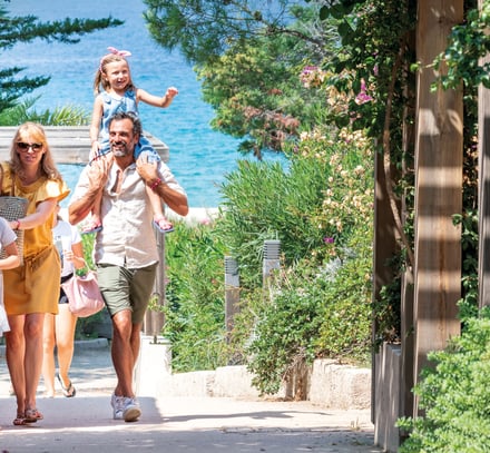 Un séjour enfant offert pour vos vacances !