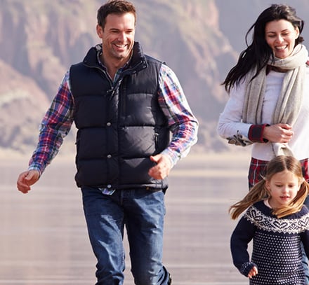 Famille-Plage-iStock-510040977.jpg