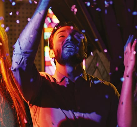 Amis-danse-fete.jpg