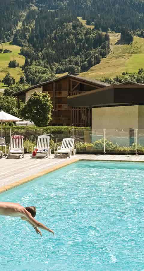Piscine du club Alpes, Haute-Savoie, Praz-sur-Arly club  « L'Alisier » | Belambra