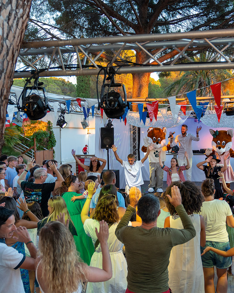 Vacances en tribu
