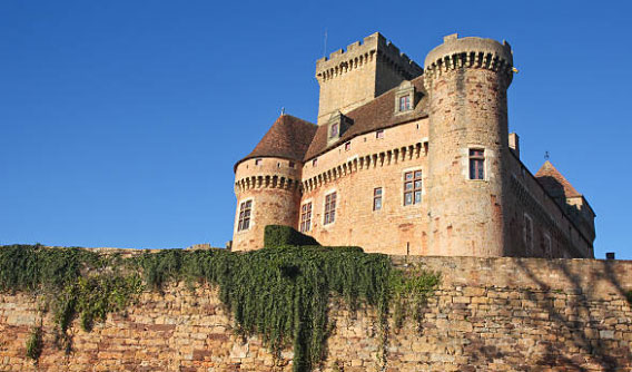 chateau.jpg